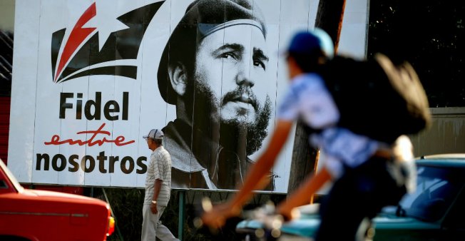 Fidel no ha muerto. O eso parece
