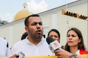 Solicitan medida humanitaria para el dirigente de VP en Aragua, Rolman Rojas