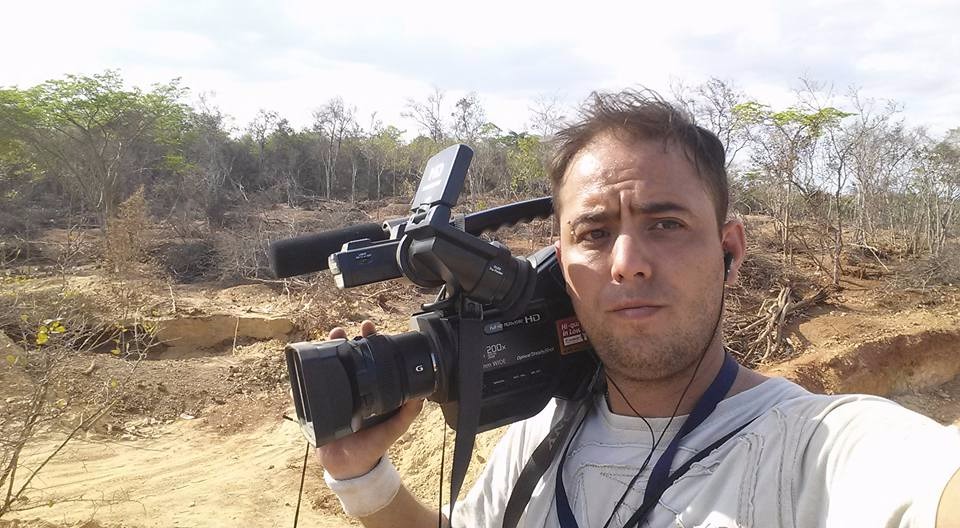 Reportero gráfico Jesús Medina fue trasladado al Palacio de Justicia este #31Ago