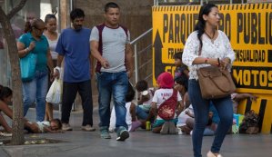 Al menos 20 familias de yukpas deambulan por las calles de Cúcuta
