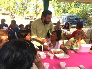 Aarón Rodríguez: Más de mil carabobeños serán beneficiados con platos navideños esta semana