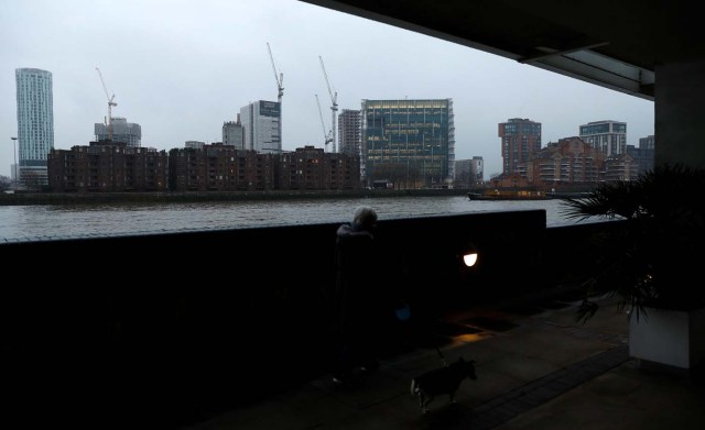 The newly built U.S. Embassy can be seen from across the River Thames in Nine Elms in London, Britain, January 12, 2018. REUTERS/Peter Nicholls