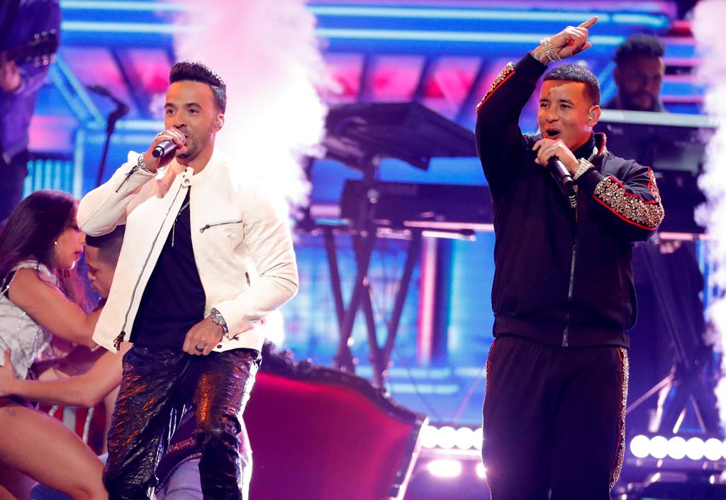 Suave, suavecito: el Grammy baila con Fonsi y Daddy Yankee