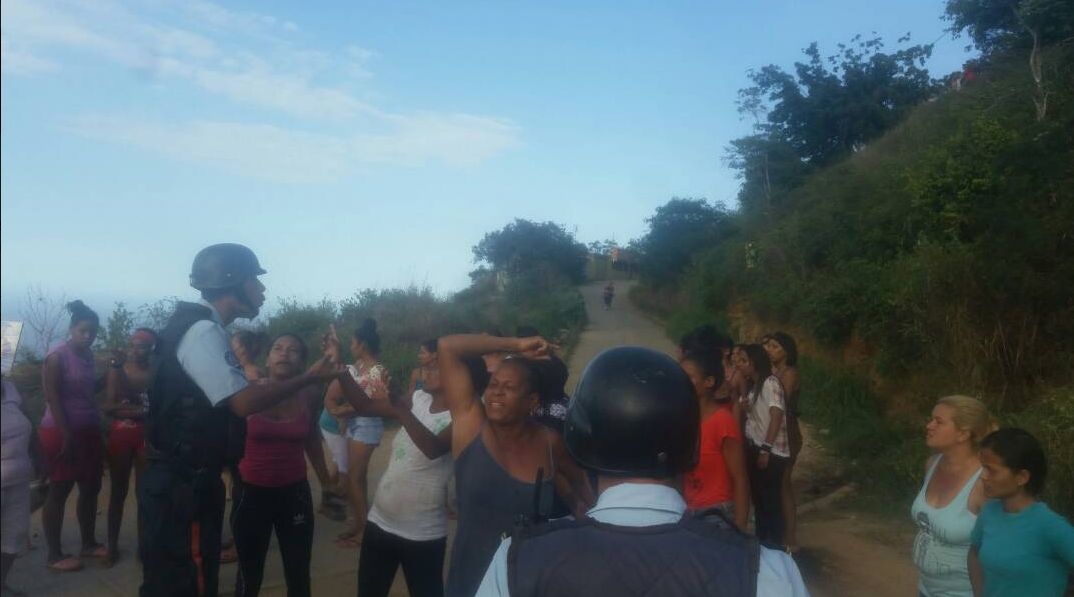 Comunidad enardecida: Murió menor al que un GNB disparó en la cabeza por un pavo (fotos)