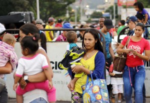 Unión Europea busca ayudar a Colombia para atender masiva migración venezolana