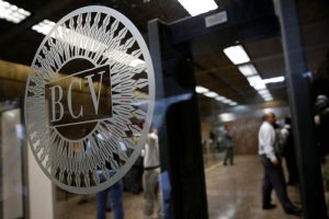 BCV intentó hacer un stop en la dolarización en vista que no existe un fondo de protección de divisas