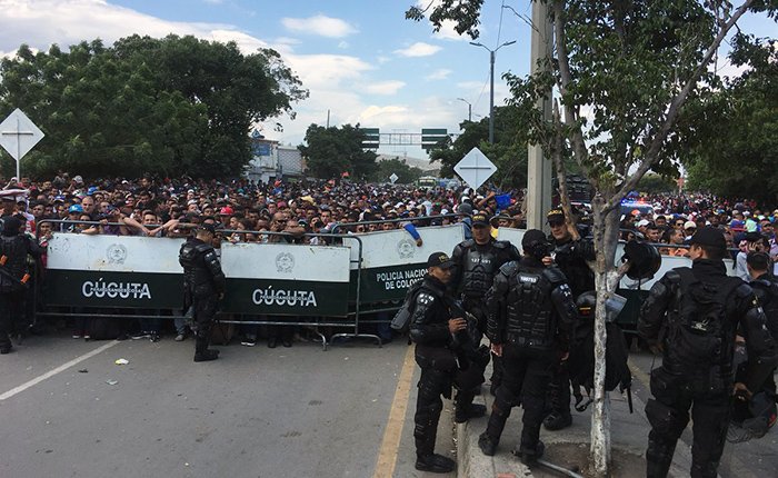 Colombia incrementa presencia de Ejército en frontera con Venezuela