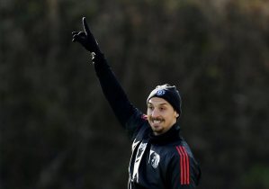 Zlatan Ibrahimovic firma por seis meses con el AC Milan