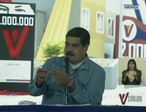 Un dolido Maduro “ignora” a Trump y espera financiar viviendas con el Petro