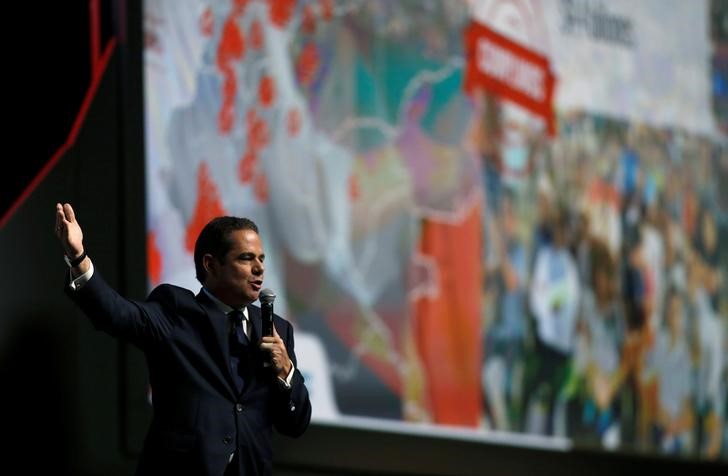 Partido Conservador anuncia apoyo a campaña de Vargas Lleras a la Presidencia colombiana