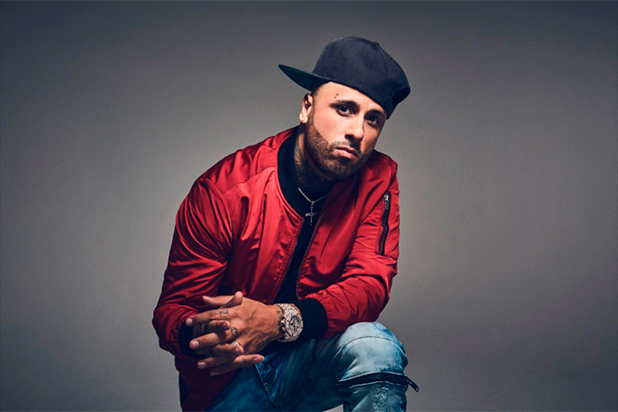 Nicky Jam alzó la bandera de Venezuela en Miami (VIDEO)