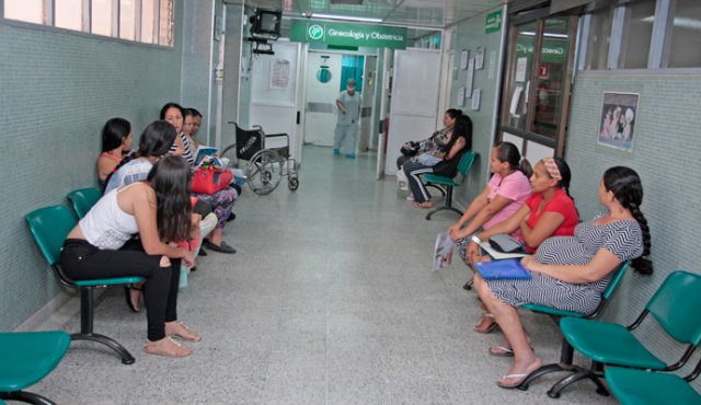 Cada día 14 mujeres origen venezolano atiende el hospital universitario.