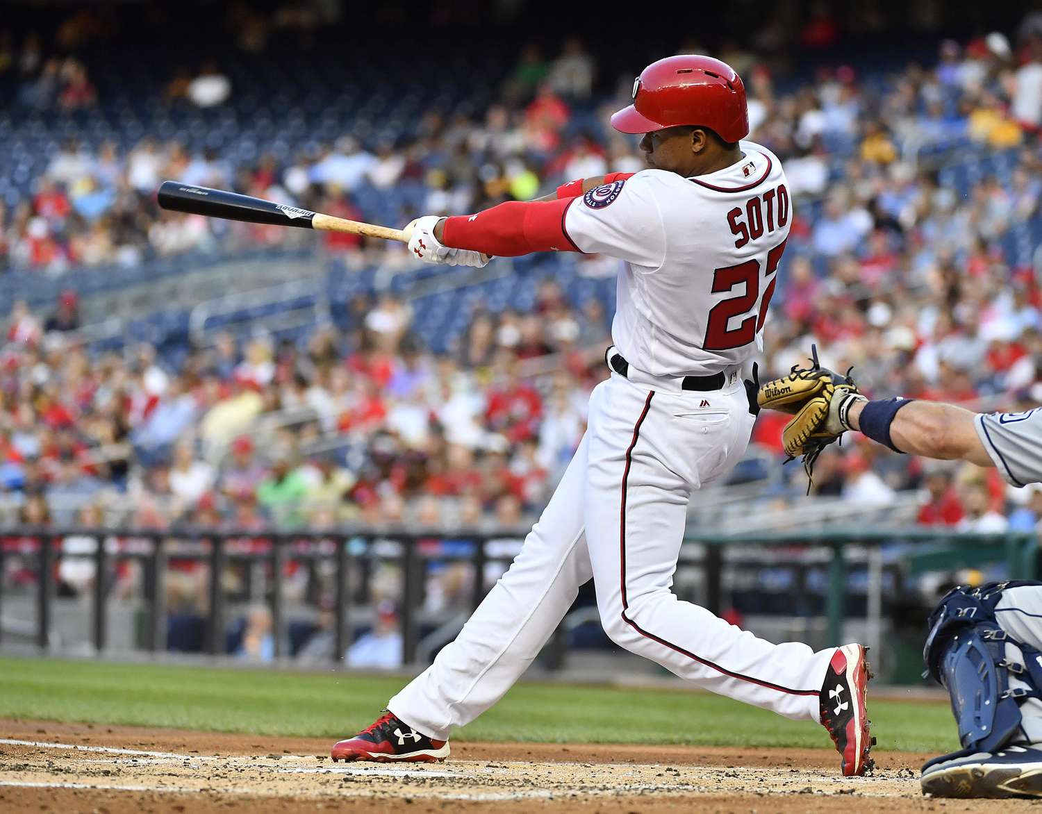 Juan Soto se convierte en el jugador más joven de los Nacionales en conectar jonrón (Video)