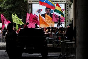 Francia no considera la elección de Maduro representativa