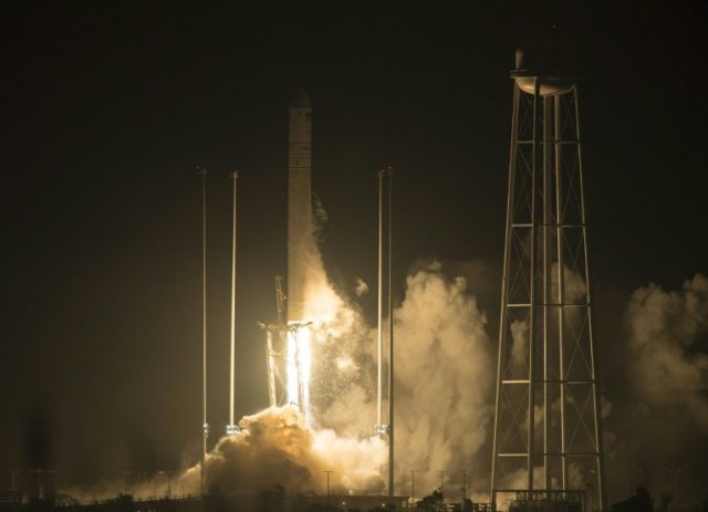 La nave Cygnus despega rumbo a la Estación Espacial para hacer experimentos | Foto: @MedioNoticias