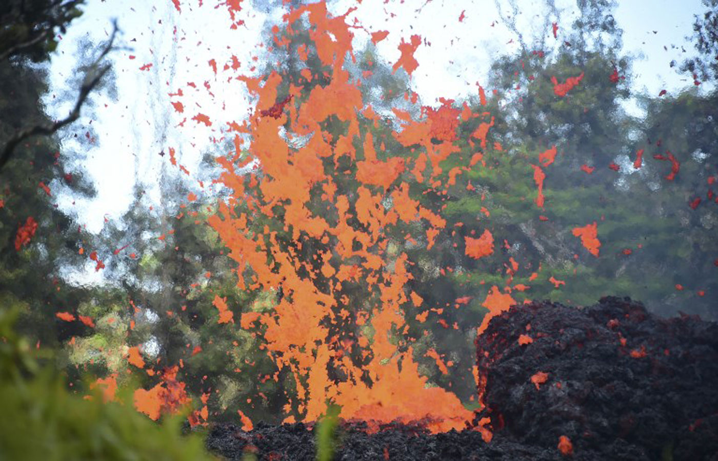 Las impactantes imágenes de la erupción del volcán en Isla Grande, Hawaii