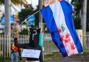 Un muerto y 20 heridos por choques en ciudad turística de Nicaragua