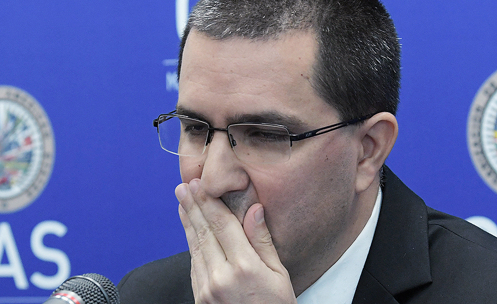 Arreaza calificó de agresión injerencista las sanciones de UE contra funcionarios públicos