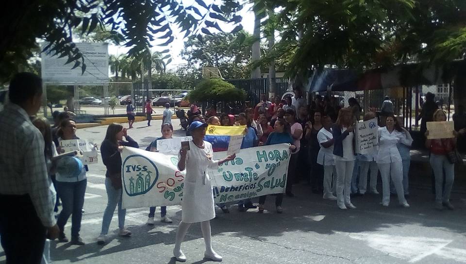 ¡Hora cero! Las enfermeras en Lara protestan por salarios justos #25Jun (fotos)