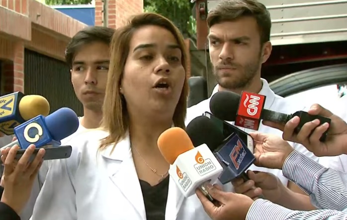 Médicos piden audiencia con directora de la OPS para exigir apertura de canal humanitario