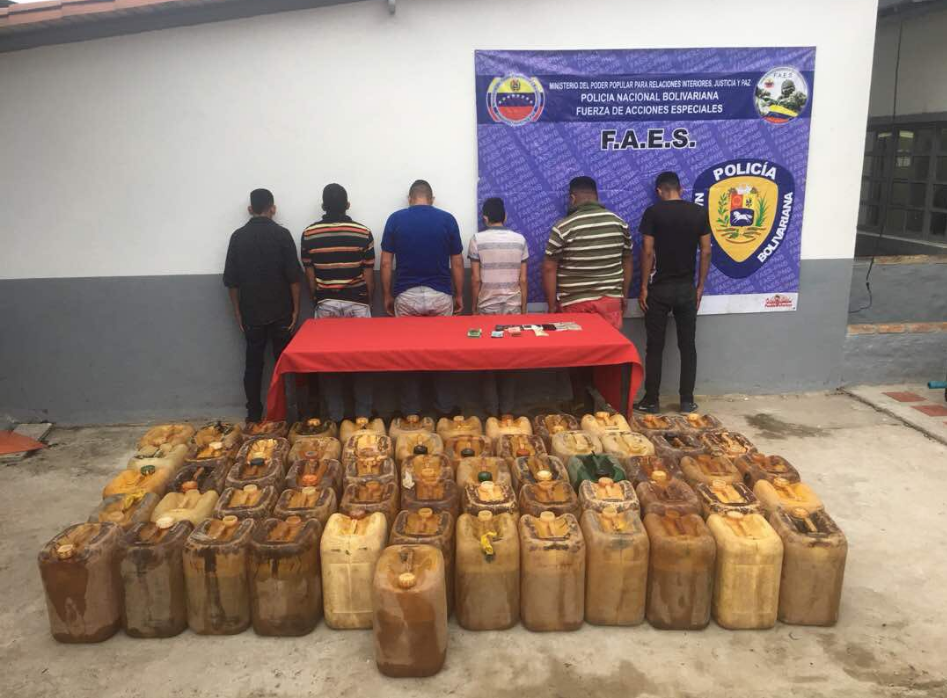 Cinco detenidos por contrabando de gasolina en el Táchira (Fotos)
