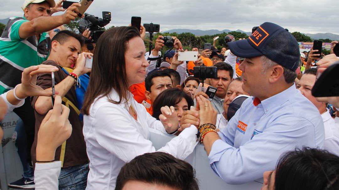 Trabajaremos sin descanso para acorralar a la dictadura: Duque durante encuentro con Machado (VIDEO)