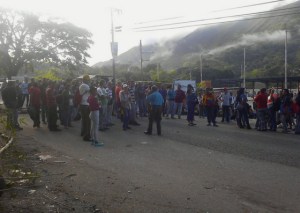 Protesta en el terminal de pasajeros de San Casimiro #18Jun