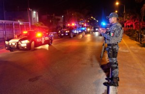 Al menos cinco muertos deja enfrentamiento cerca de Cancún
