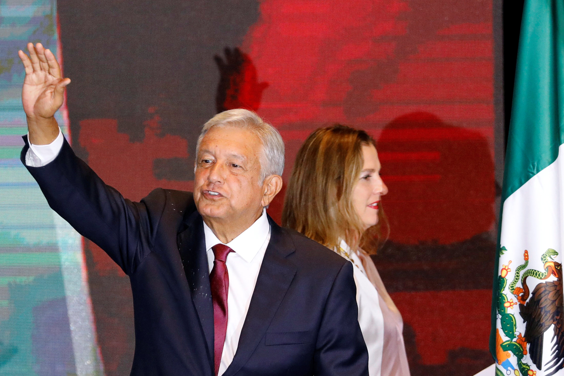 López Obrador se apresta a atacar la corrupción e impunidad en México