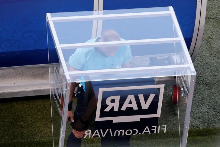 La Fifa anunció importantes cambios en el VAR que podrían cambiar el desempeño de los partidos