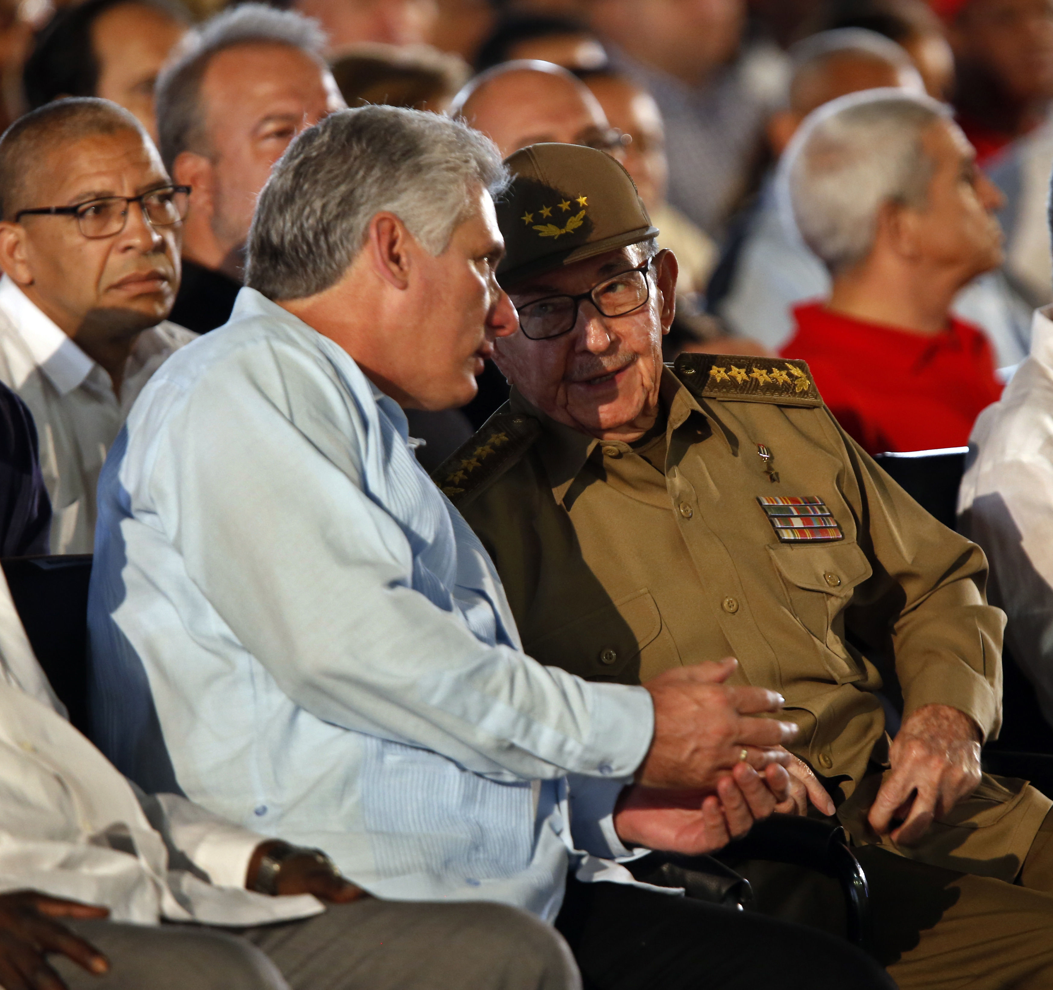 Cuba reitera su  “apoyo irrestricto” a Maduro ante supuesto atentado