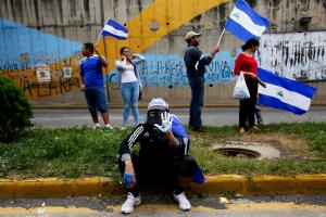 Llaman a marcha por obispos en Nicaragua y régimen de Ortega anuncia contramarchas