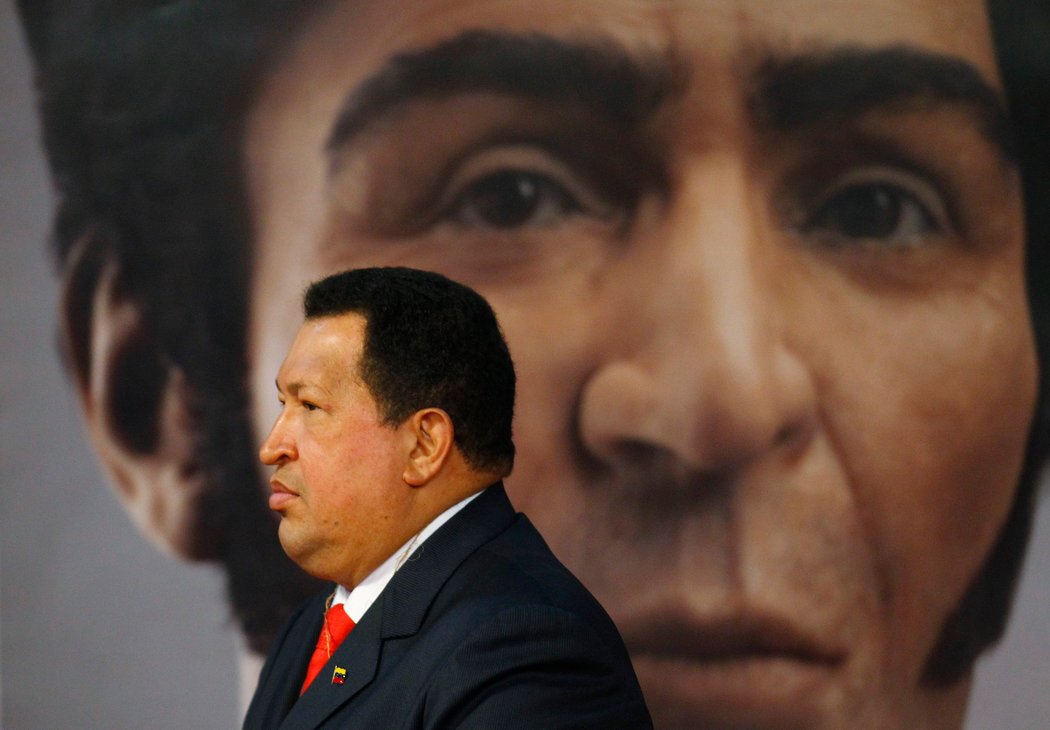 Hugo Chávez manipula desde la muerte