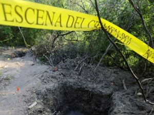 Hallan al menos seis cadáveres en fosa clandestina en el oeste de México