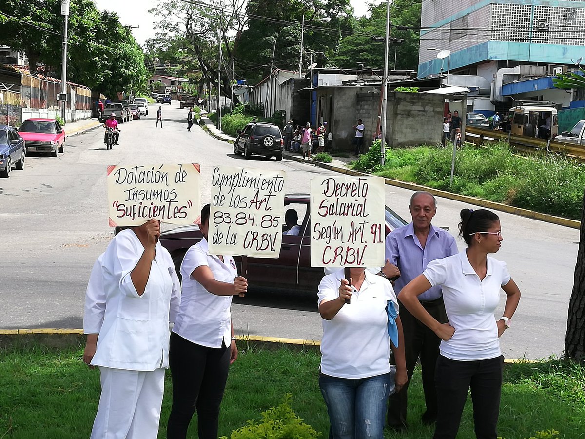 En Cojedes, siete médicos fueron despedidos este #30Jul tras protesta