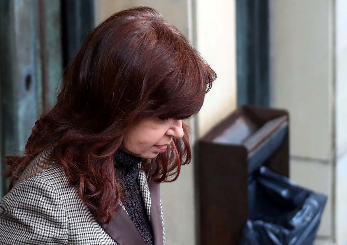 Un fiscal argentino pide ratificar la orden de detención a Cristina Fernández