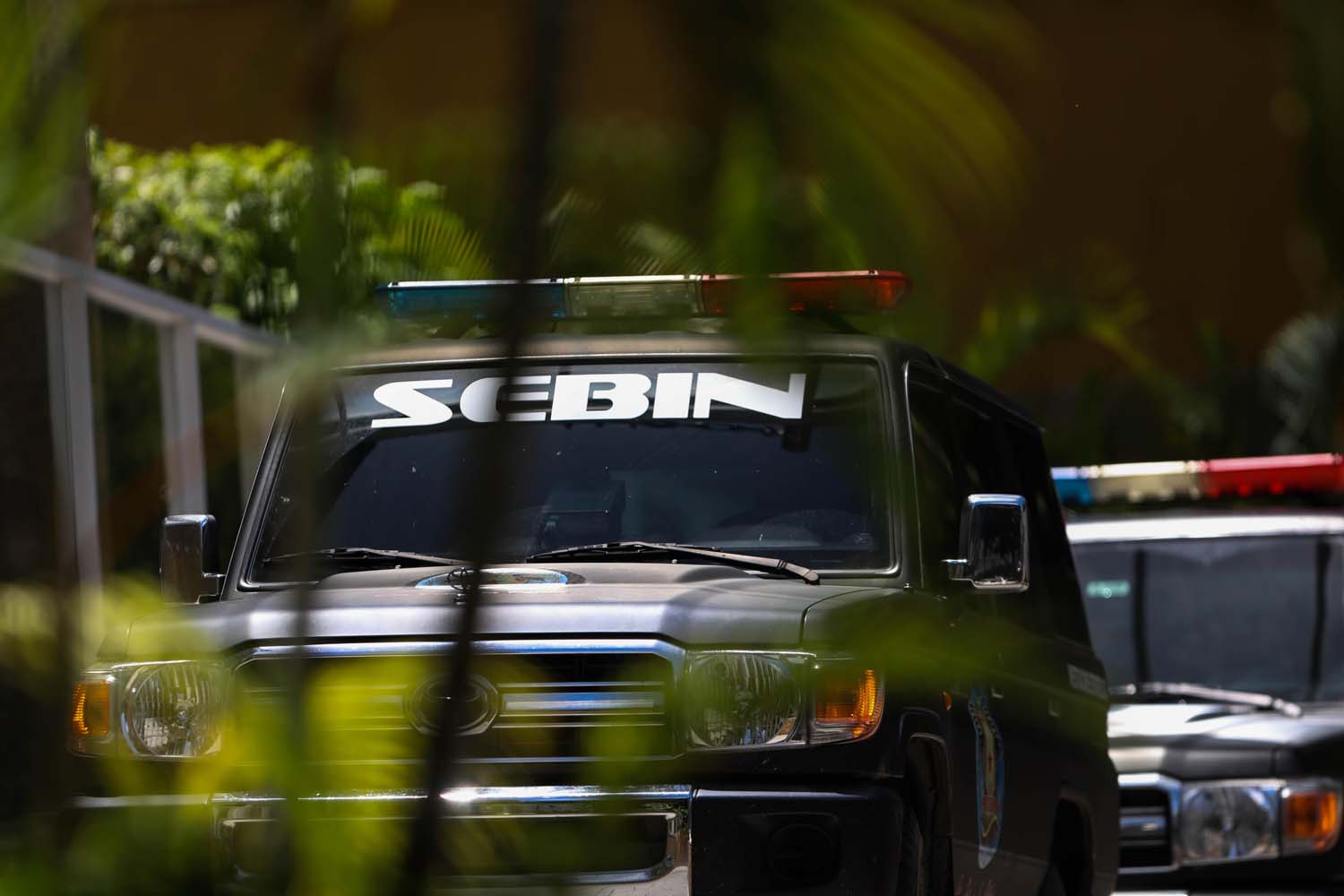 Caravana presidencial habría sido detenida por el Sebin en la autopista Francisco Fajardo