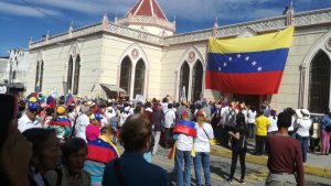 Merideños realizaron una procesión por la libertad de Venezuela este #18Ago (fotos)