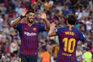 Barcelona fulmina al Huesca gracias al festival goleador de Messi y Suárez (Fotos)