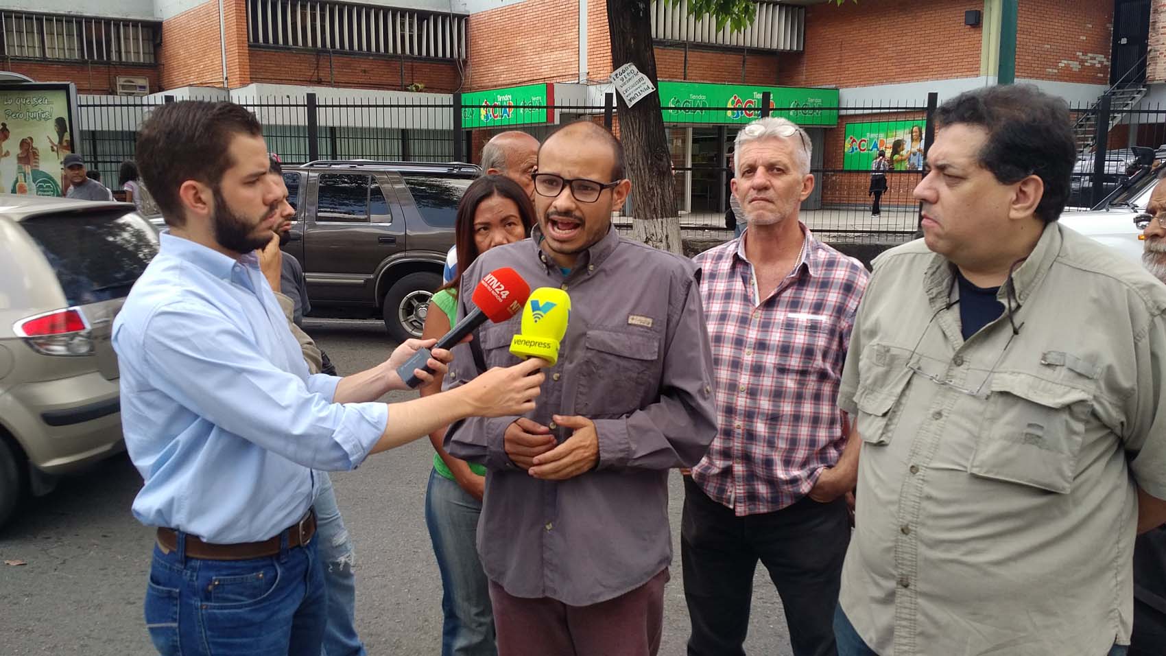 Protestan contra acoso de Maduro a comerciantes y exigen al Sundde fiscalizar las tiendas Clap