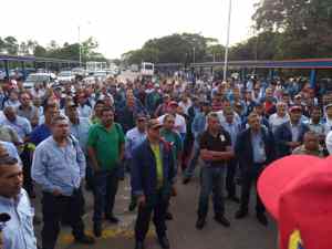 Guayana: Trabajadores de la CVG-Venalum se encuentran en paro de brazos caídos