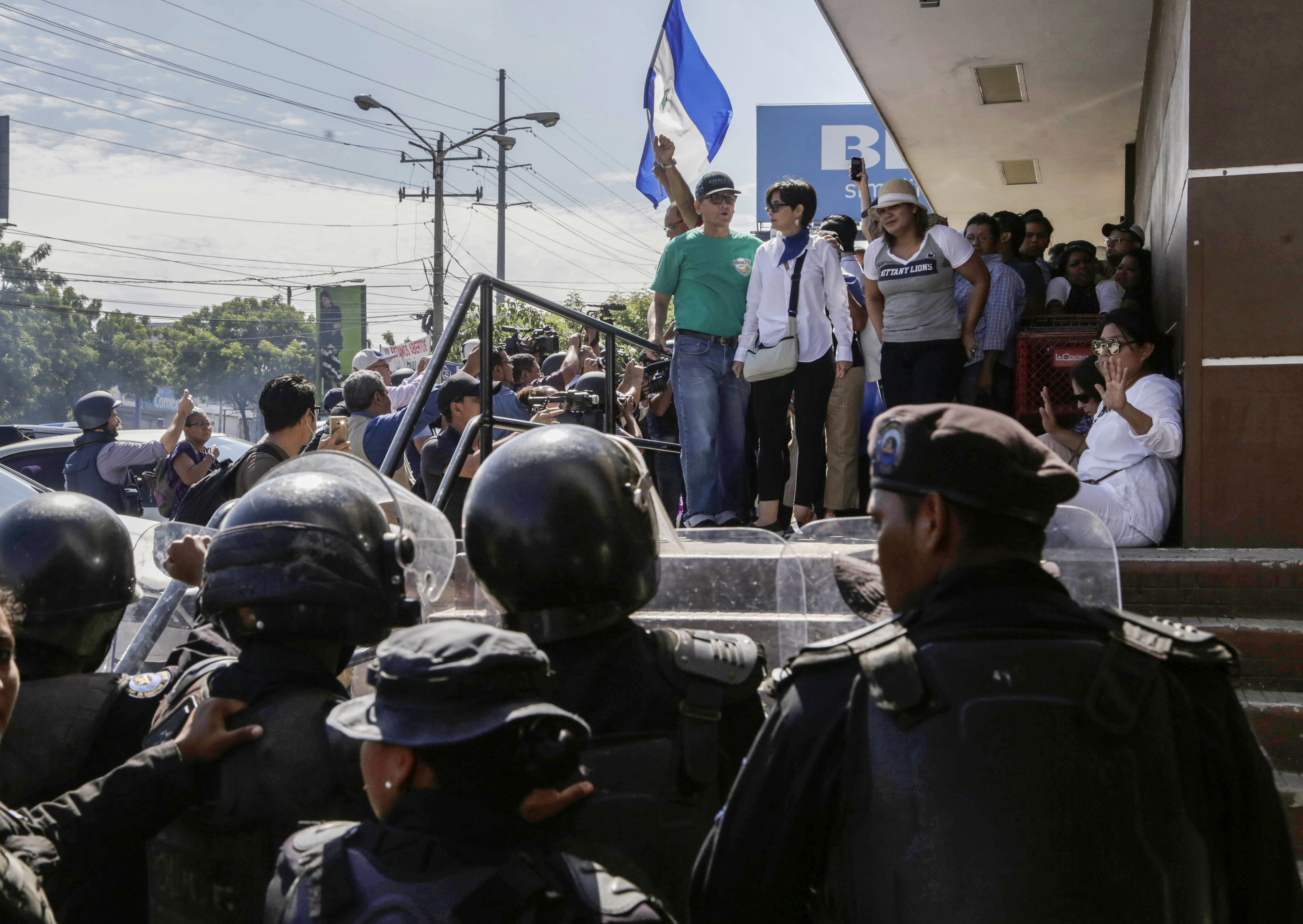 Familias de manifestantes presos en Nicaragua denuncian penas inéditas por “terrorismo”