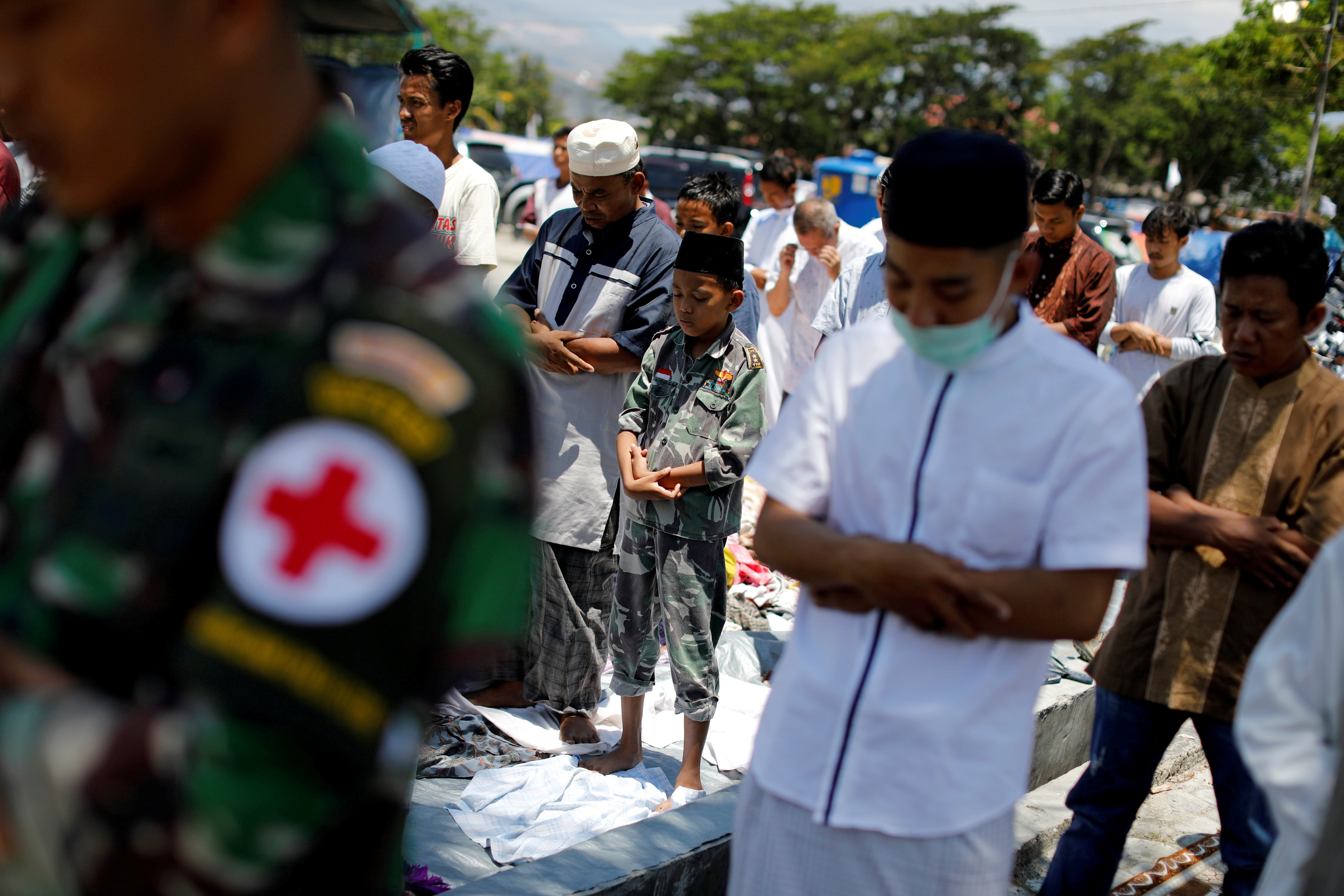 Autoridades de Indonesia finalizan la búsqueda de víctimas del sismo y tsunami en Célebes