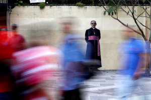 El Papa usará el cíngulo con sangre de Romero durante su canonización