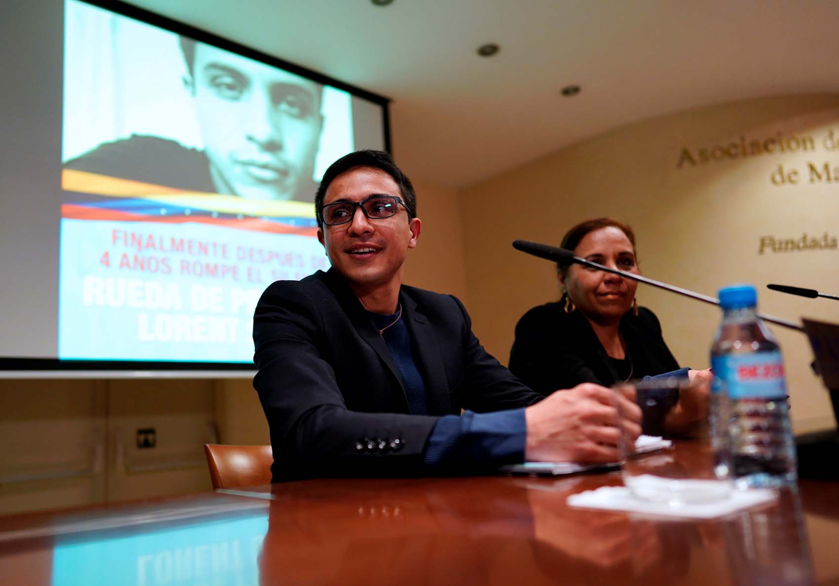 Lorent Saleh pide la liberación de los presos políticos desde el Parlamento Europeo en Madrid (Video)