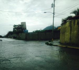 Lluvias hacen estragos en varios sectores del estado Vargas (Fotos y videos)