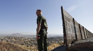 EEUU amplía asistencia militar en la frontera sur ante caravana de migrantes