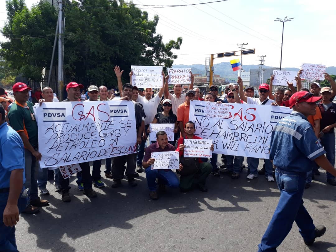 Al menos cuatro gremios se unieron para marchar en Puerto La Cruz #11Oct (fotos)