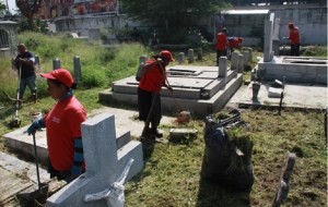 Detienen a dos sujetos por estafa en cremación y profanación de 14 tumbas en Aragua