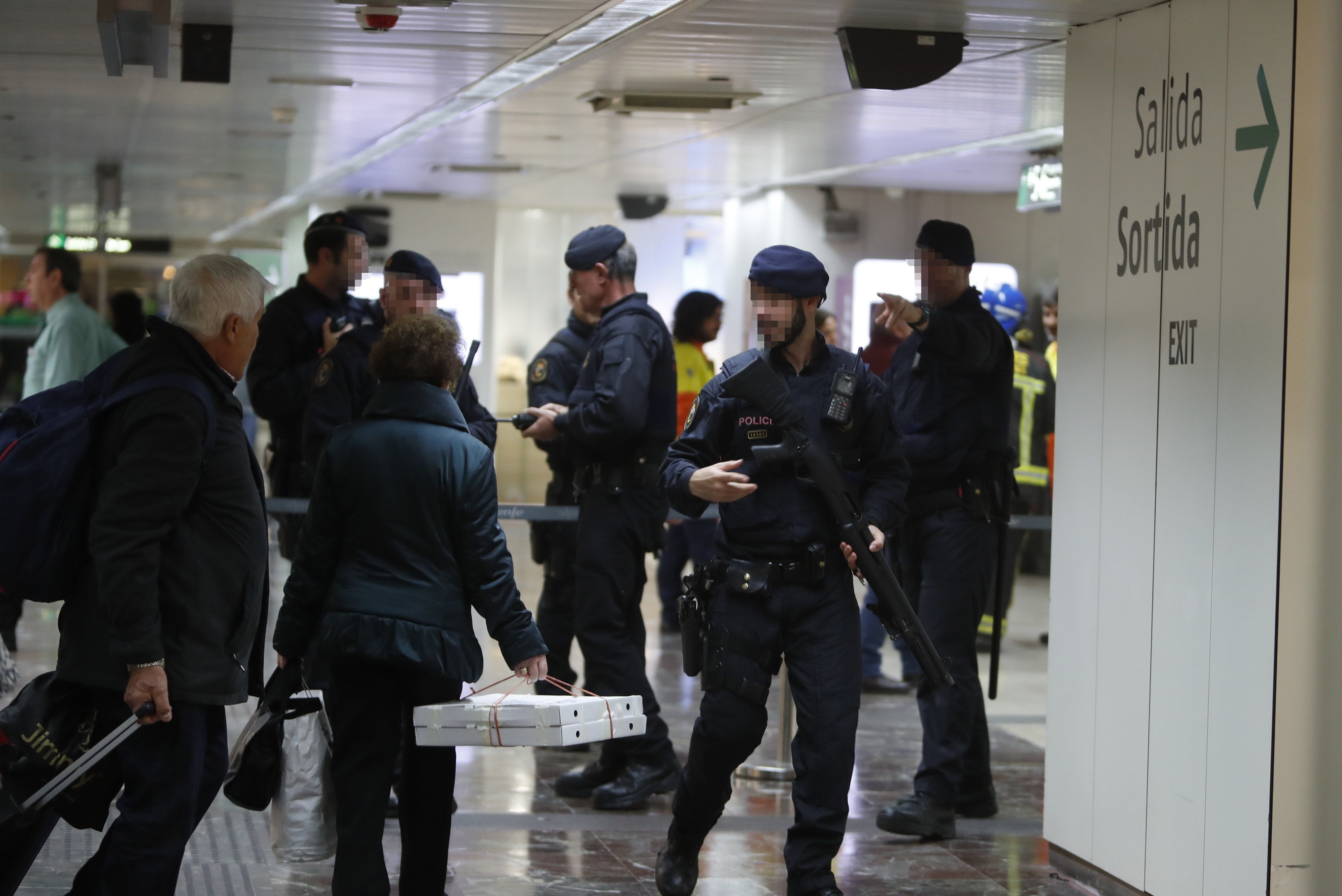 La Policía desaloja la estación ferroviaria de Madrid-Atocha